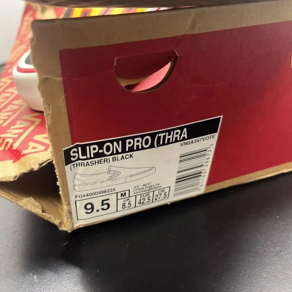 Thrasher Black and Yellow vans - Picture 2 of 7